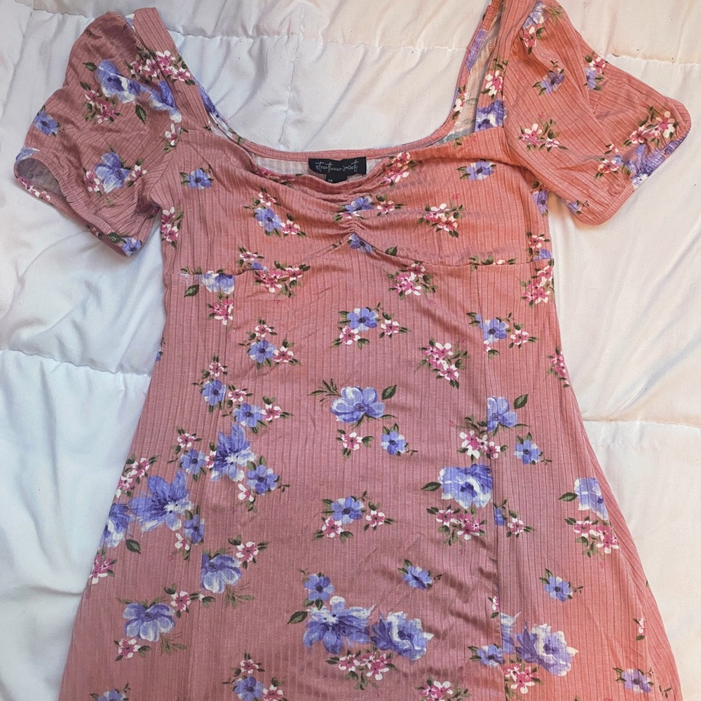 pink floral bodycon dress🌸